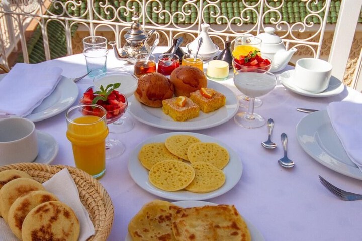 Breakfast/Coffee Service 61 of 67