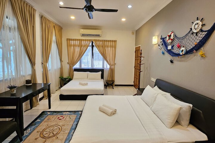 Room 5 of 62