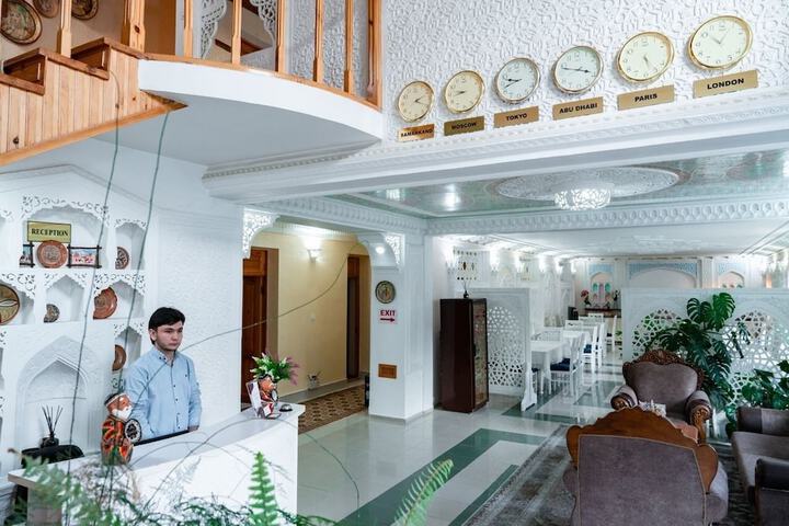 Hotel Interior 7 of 132