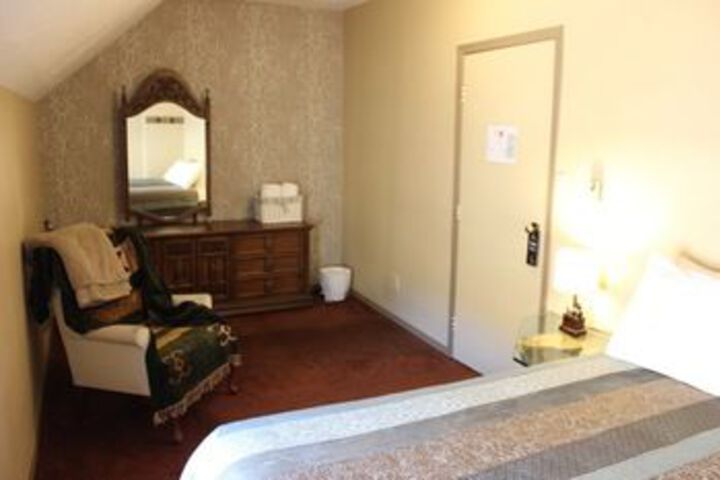 Room 59 of 68