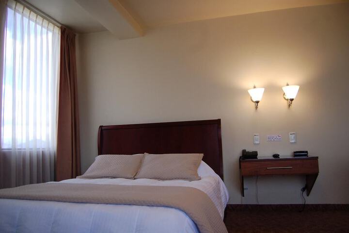 Room 17 of 39