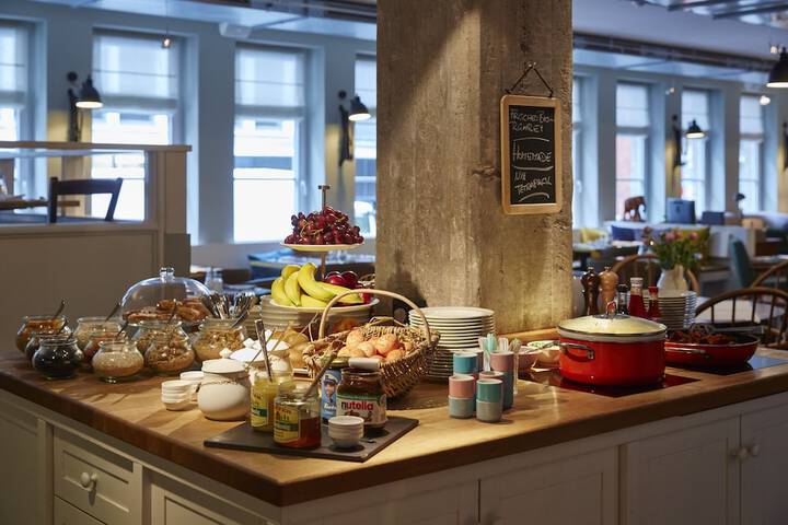 Breakfast/Coffee Service 42 of 53