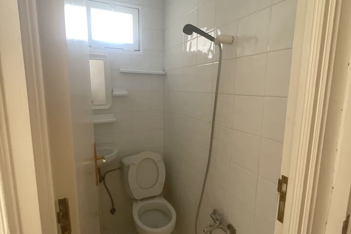Room 15 of 17
