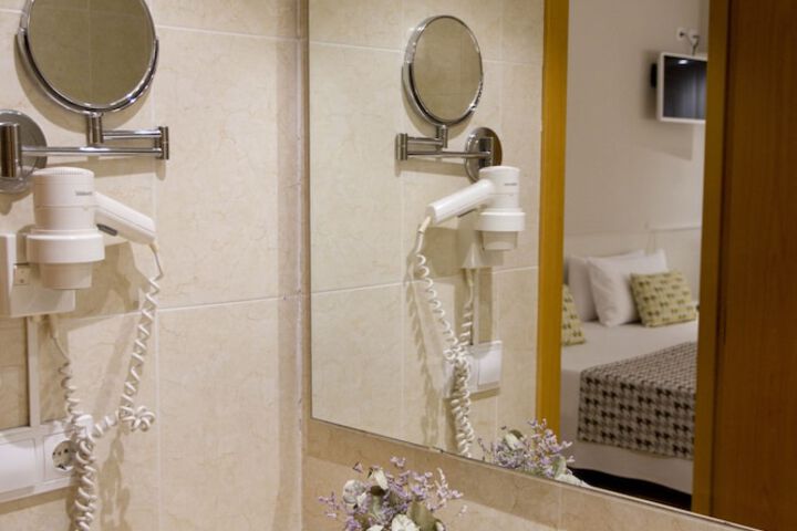 Clean Restrooms
