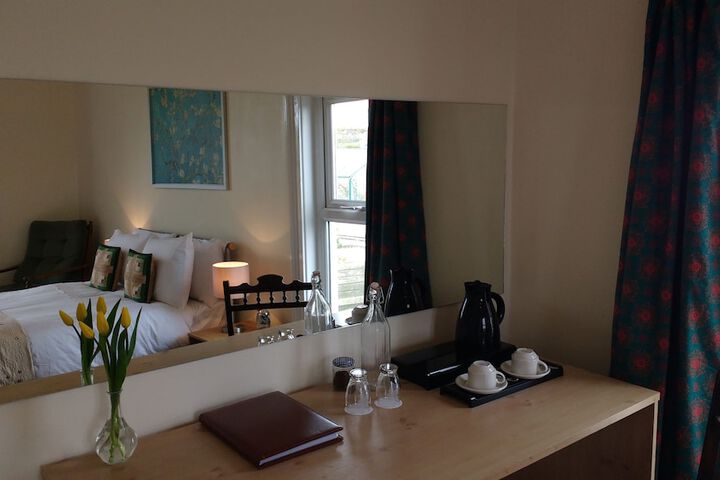 Room 26 of 28