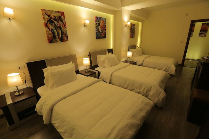 Room 21 of 139