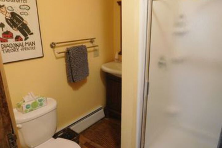 Room 15 of 120