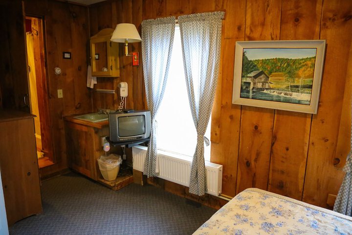 Room 75 of 165