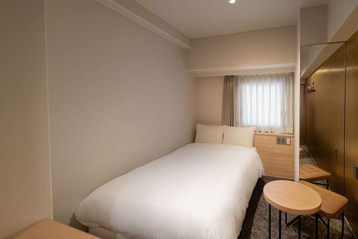 Room 14 of 53