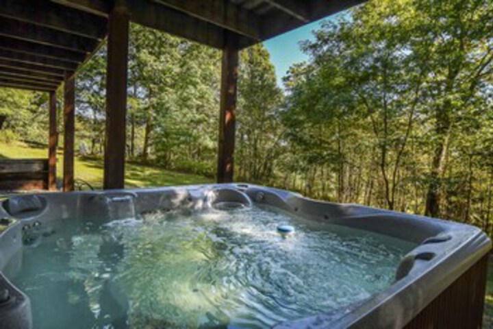 Spa 21 of 36