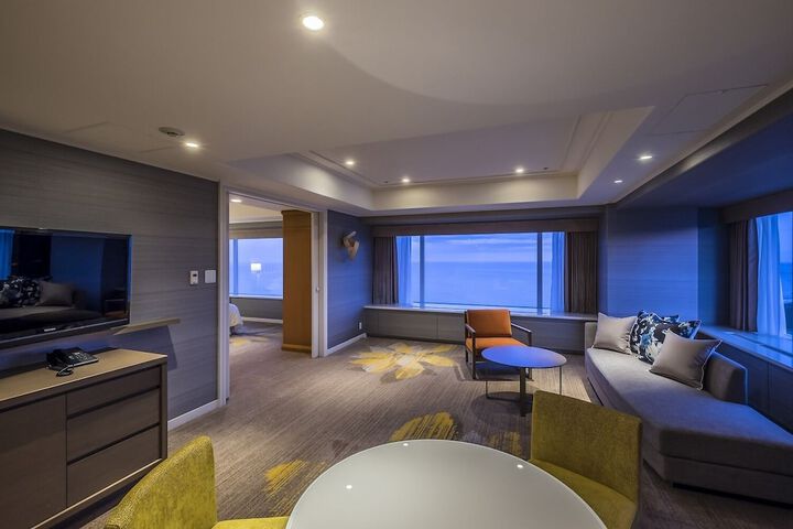Room 15 of 187