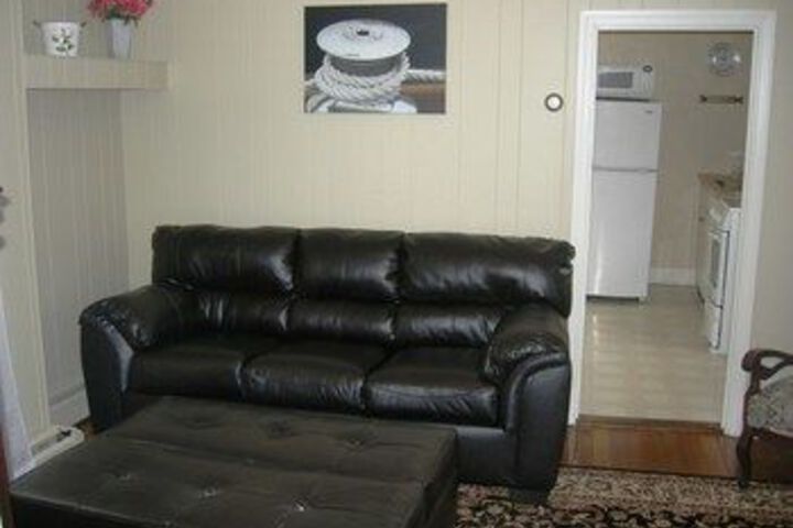 Room 7 of 13
