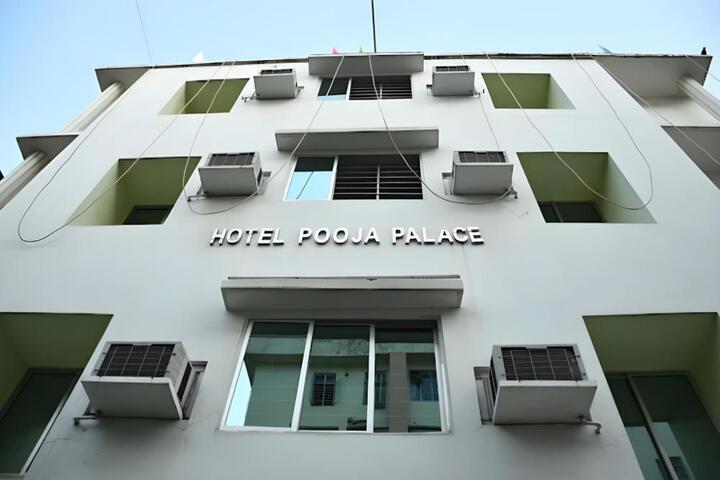 Hotel Pooja Palace