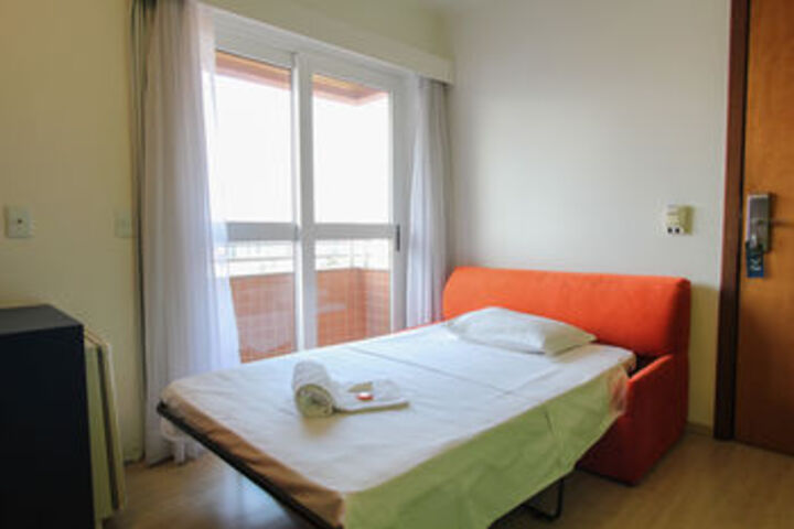 Room 47 of 64