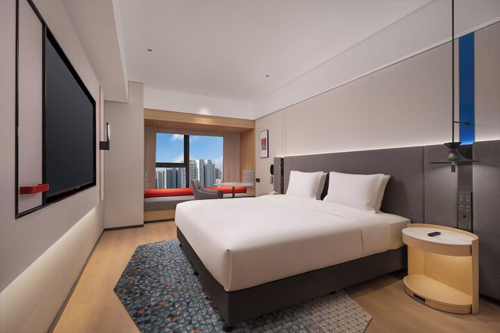 Room 15 of 59