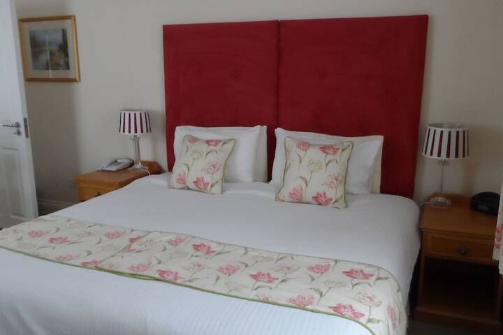 Room 5 of 22