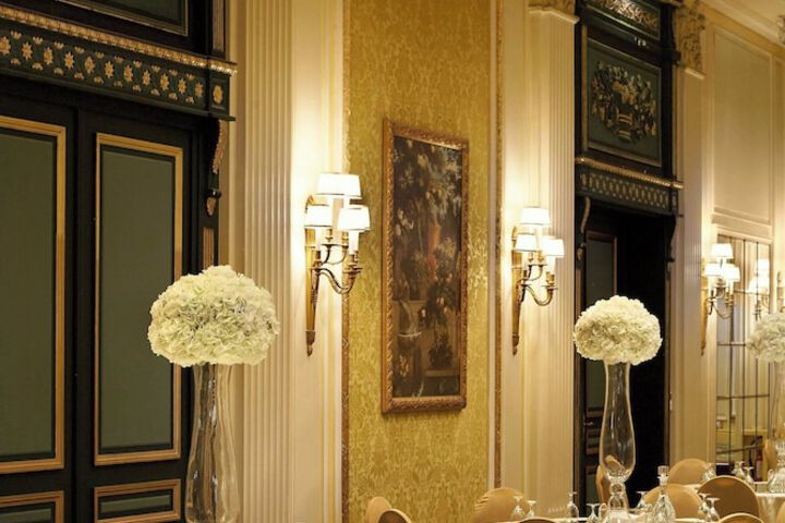 Ballroom/Hall 85 of 103