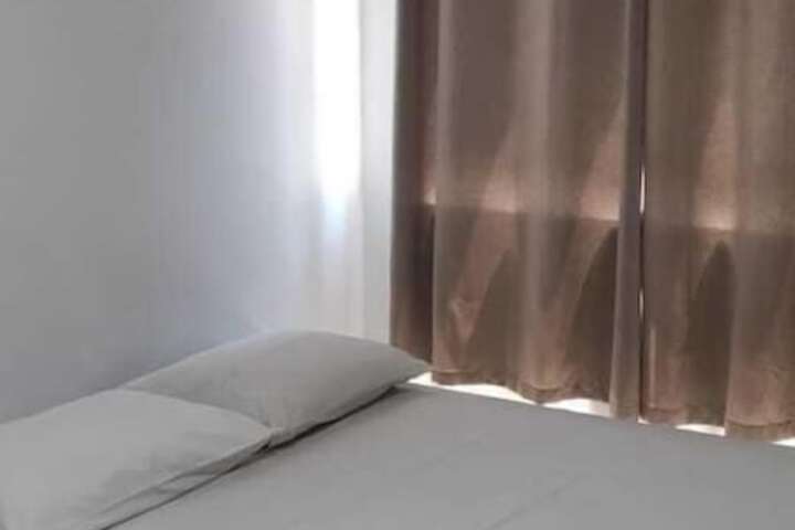 Room 12 of 44