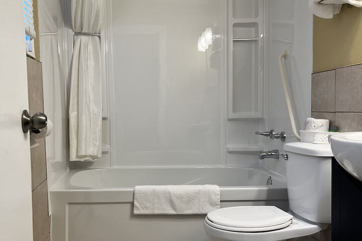 Room 16 of 26