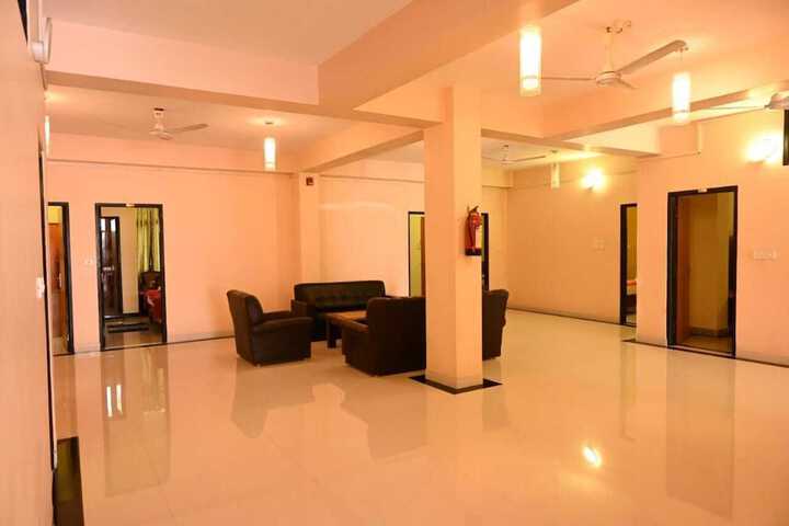 Room 18 of 27