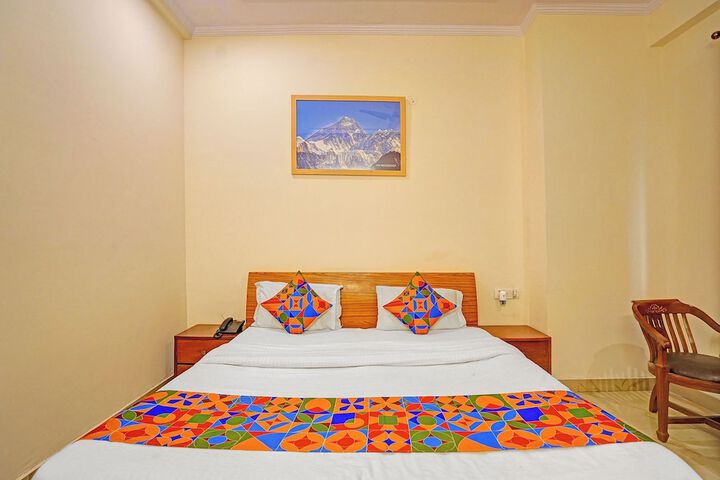 Room 12 of 29