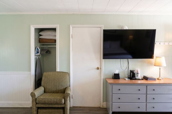 Room 40 of 112