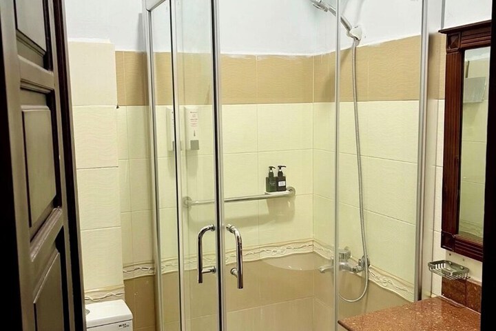 Bath Interior
