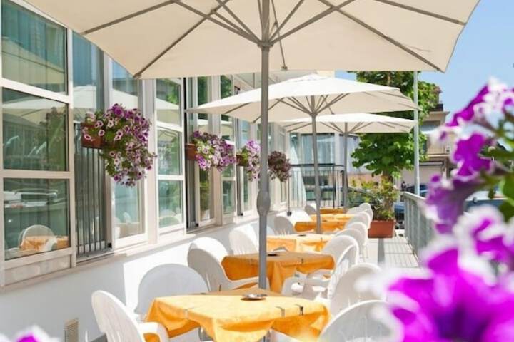 Terrace/Patio 71 of 73