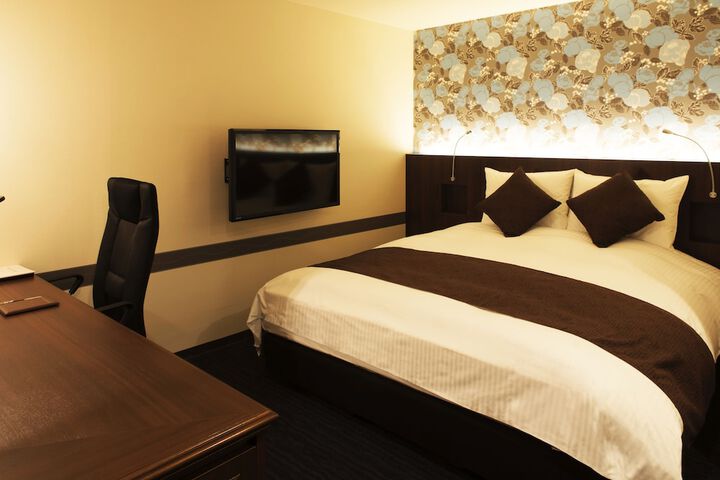 Room 21 of 49