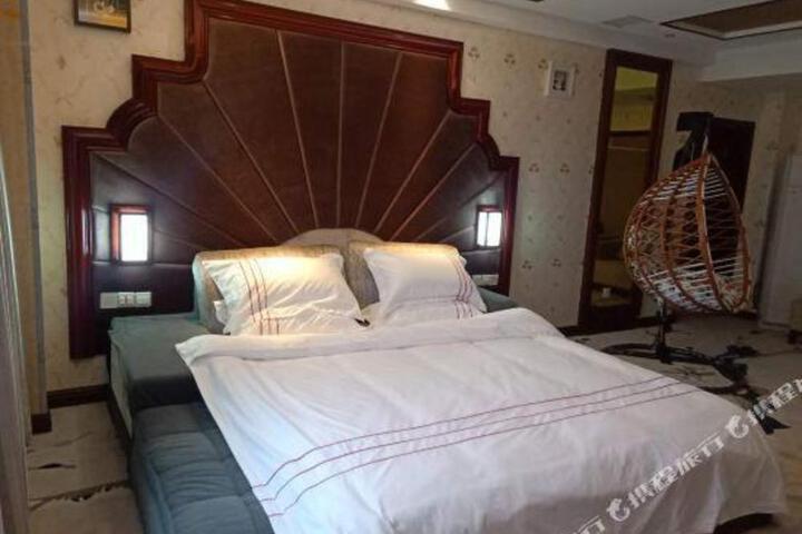 Mianbao Zhijia Hotel