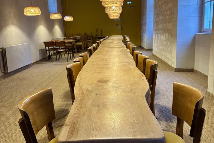 Dining 21 of 28