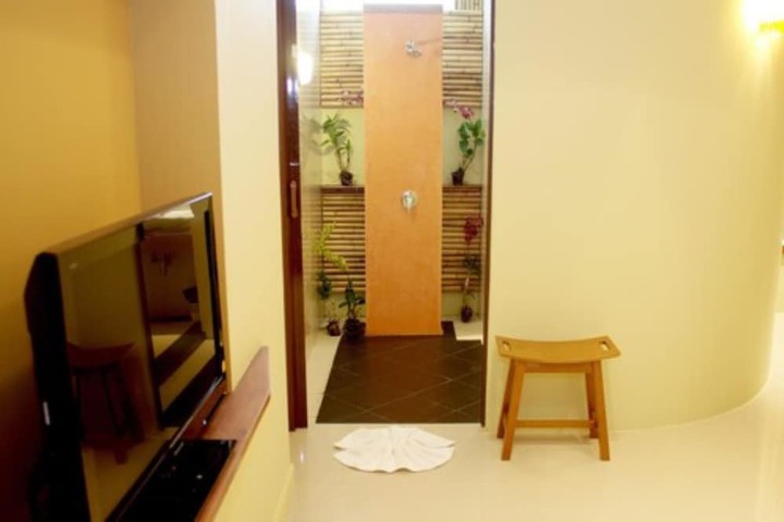 Room 29 of 83