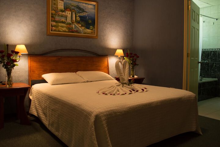 Room 6 of 31