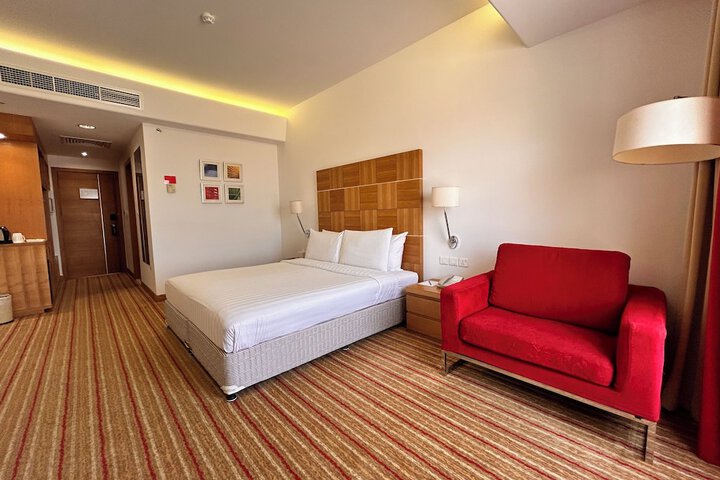 Room 13 of 67
