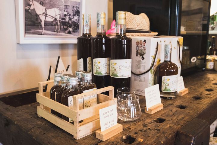 Dining 79 of 108
