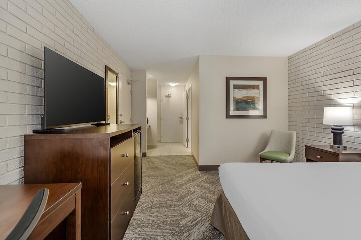 Room 20 of 61
