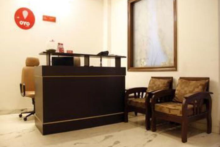 OYO Rooms Bakhtawar Chowk Sector 39