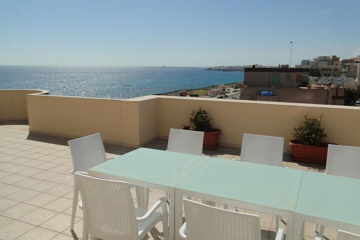 Terrace/Patio 5 of 26