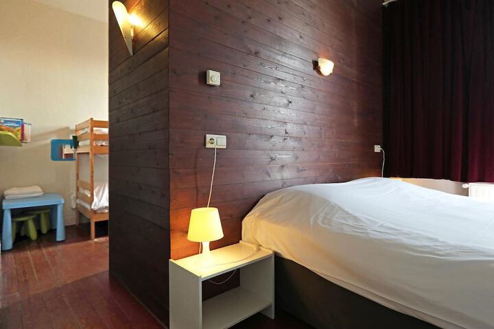 Room 15 of 67