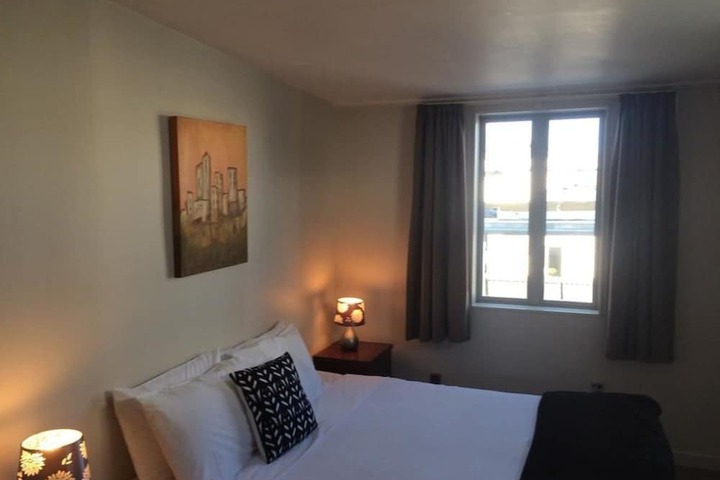 Room 12 of 43