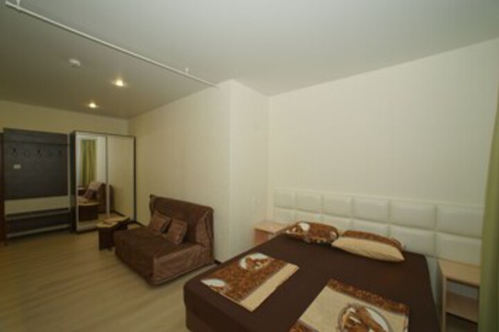 Room 15 of 23