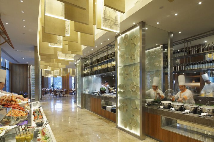 Dining 76 of 118