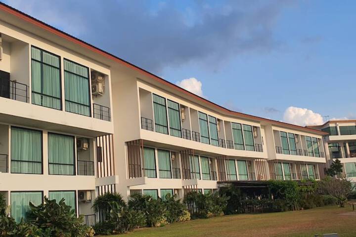 Hotel 90 of 107