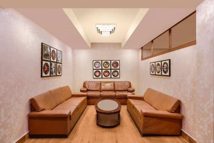 Hotel Interior 5 of 45