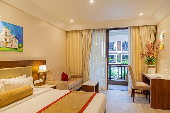 Room 4 of 54