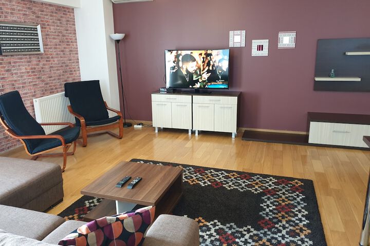 Room 145 of 206