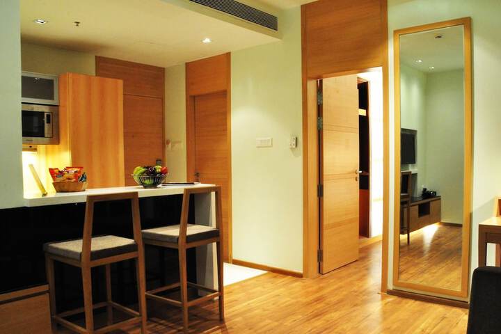 Room 16 of 35