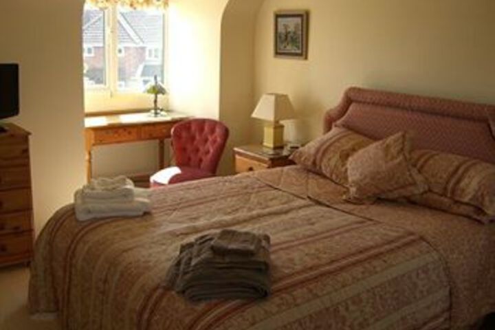 Room 4 of 4