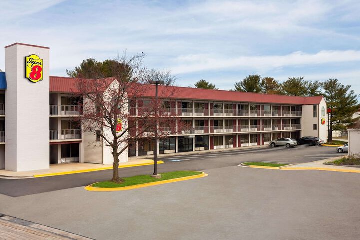 Hotel 52 of 54