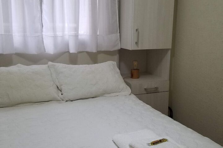 Room 12 of 19